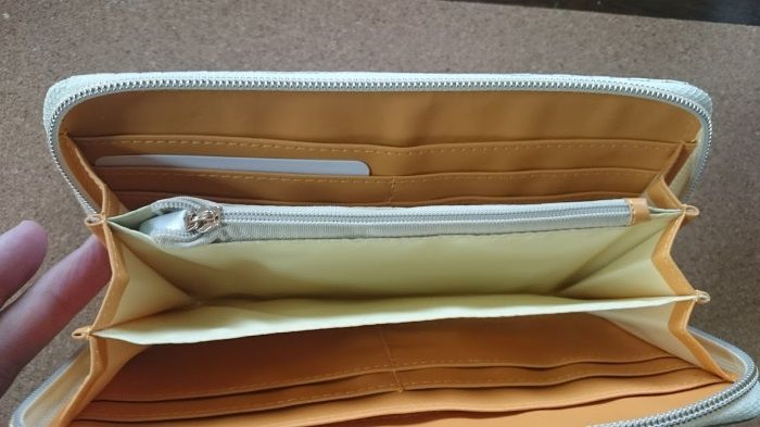 一粒万倍財布 内側の画像