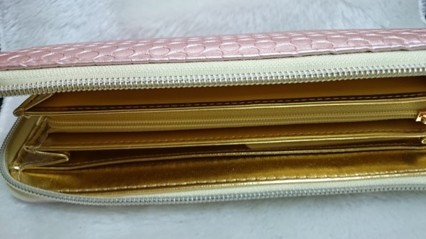 女性用一粒万倍財布 ファスナー開